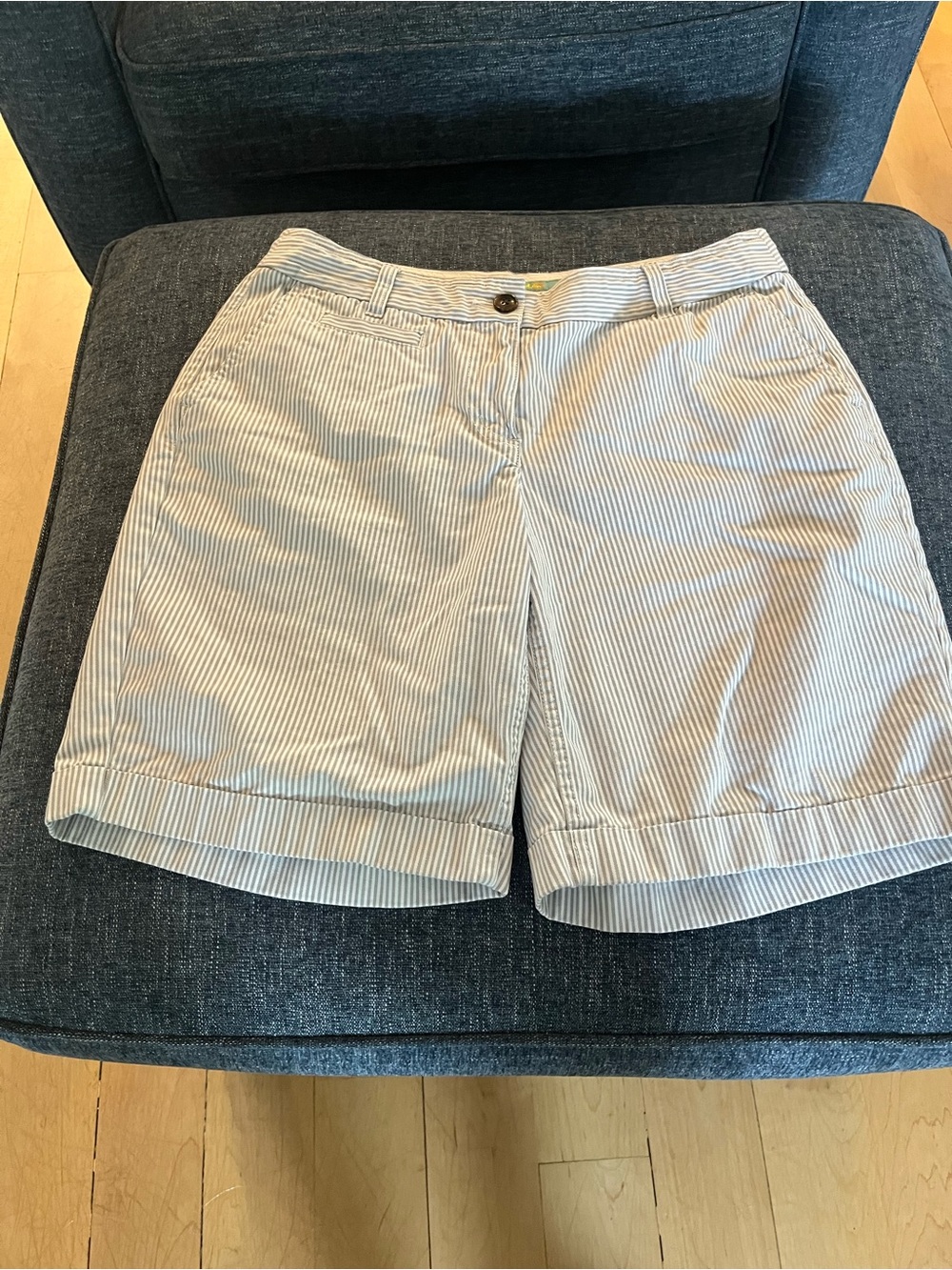 Boden beige and white striped cotton shorts- size 6L